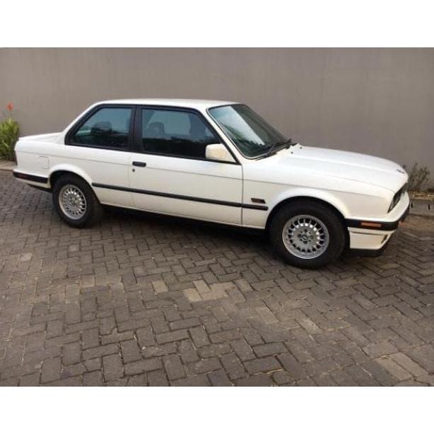 Karet Body Pintu BMW E30 Coupe (2 Pintu Depan)