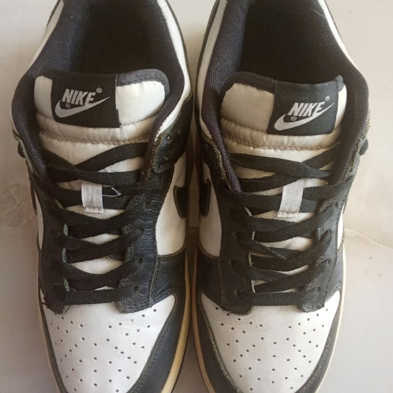 Nike Dunk Low Panda