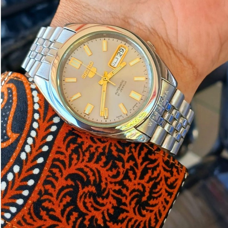 Seiko Grey Sunbrush JDM
Jubille Style 21 Jewels

7S26 - 00X0 

