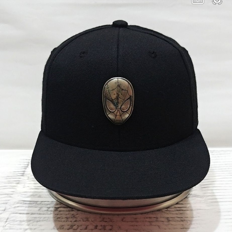 Topi SPIDERMAN Metal Logo Snap Official Marvel x Hat's On Authentic Ori 2nd