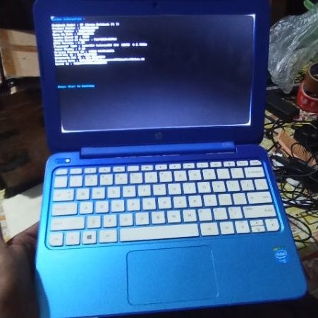 Notebook Hp stream 11 bahan