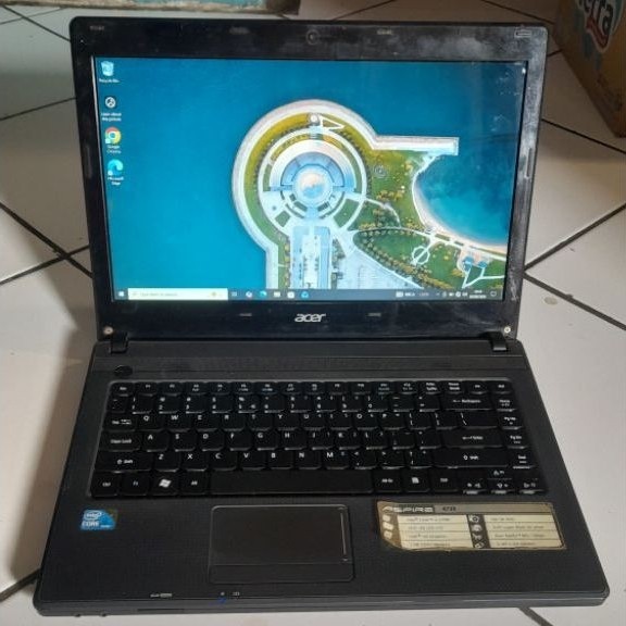 laptop acer aspire 4739 core i3 normal  siap pakai