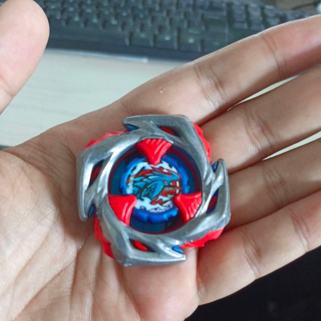 Blade Impact Drake Light Takara Beyblade X