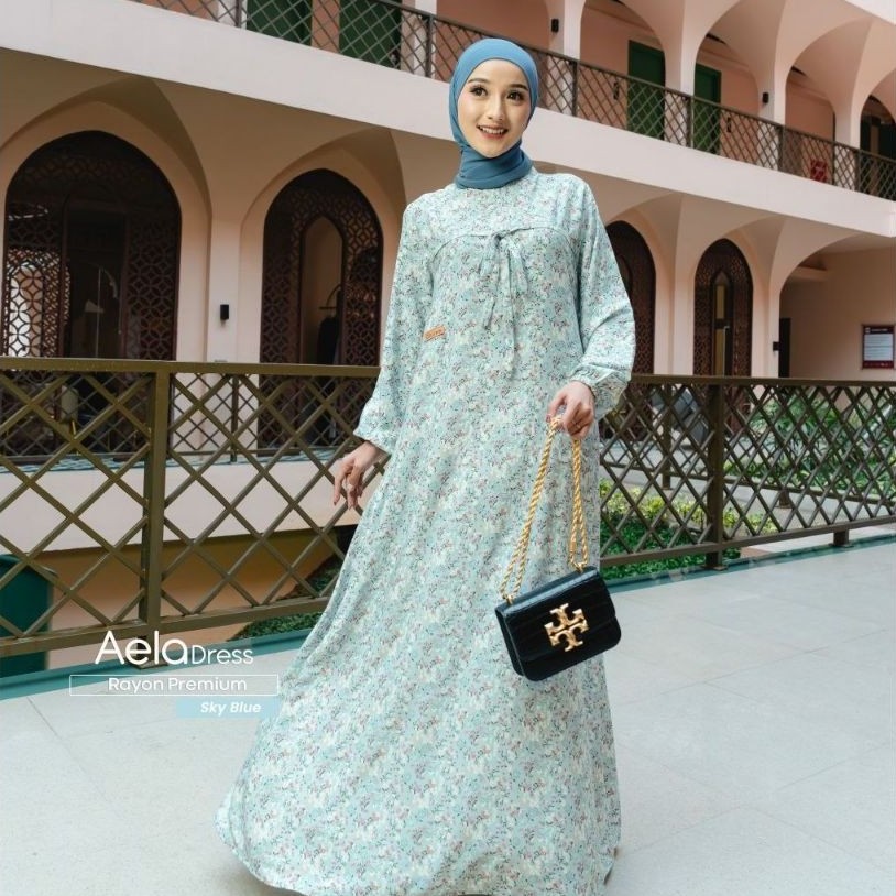 Ghiina Fashion - Aela Dress Bahan Rayon Premium Motif Flower Gradasi Warna Bunga Kecil Flowy Lembut 