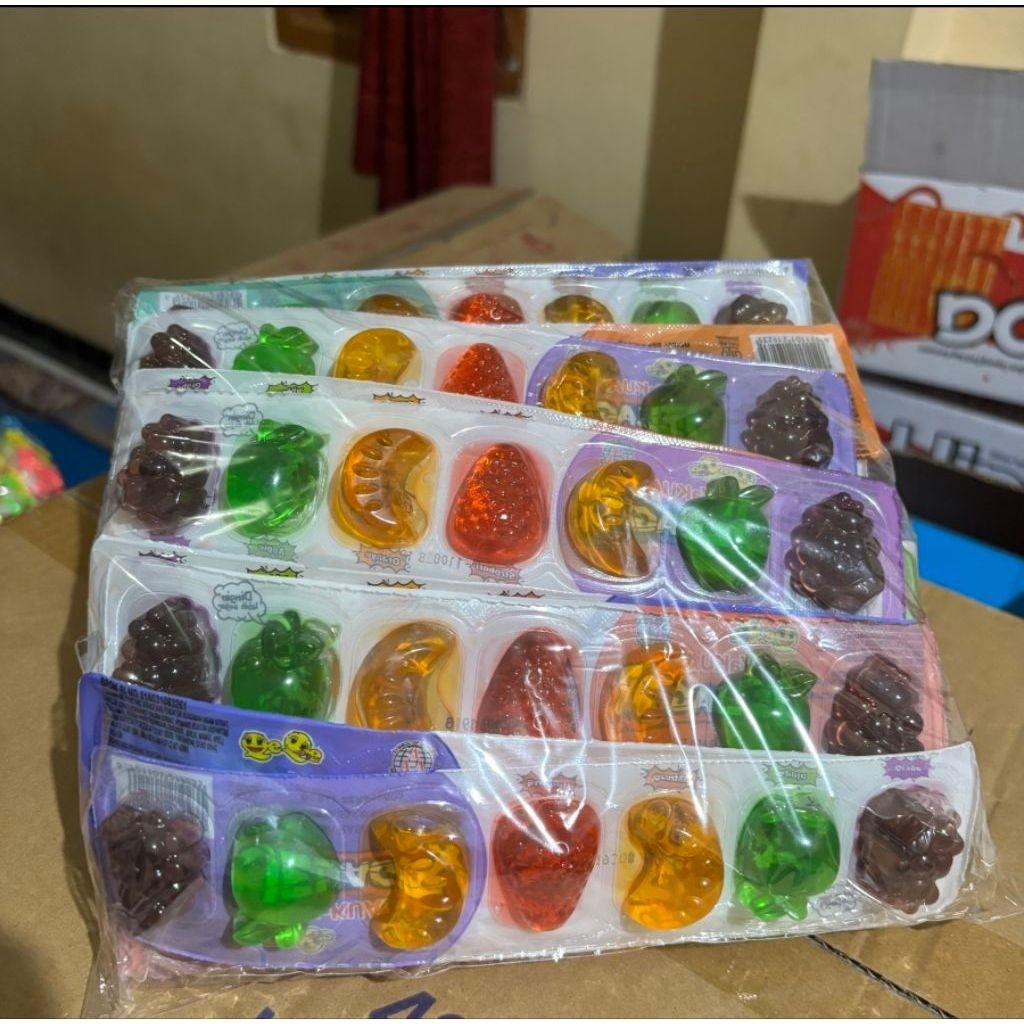 Jelly Buah QeQe Aneka Rasa Buah 1 Pax Isi 20 Harga Grosir