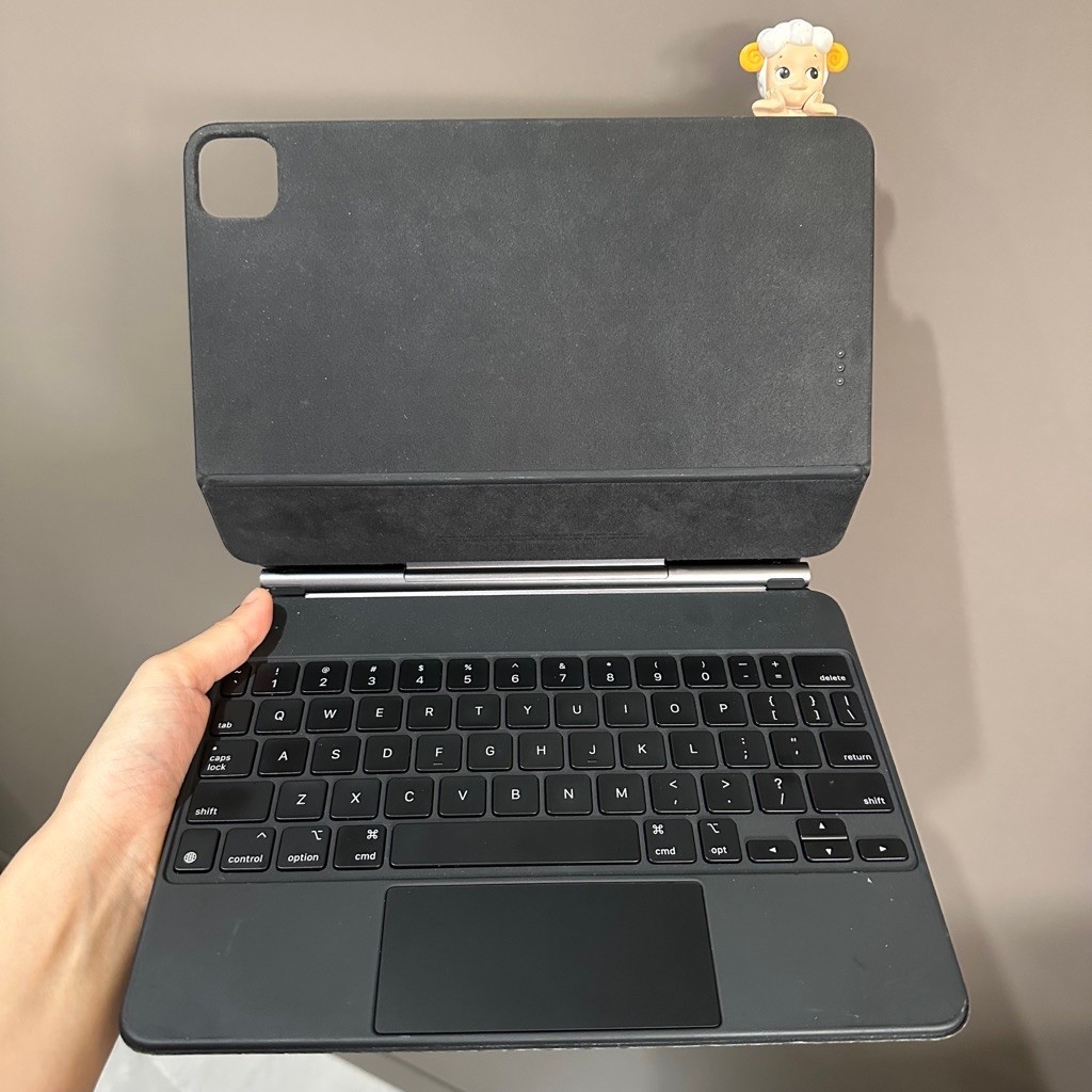 SECOND Apple Magic Keyboard for iPad Air Pro Tablet with Trackpad