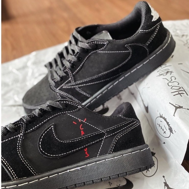 Sepatu Jordan X Travis Fullblack