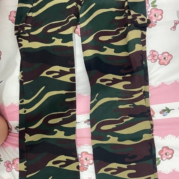 PRELOVED CELANA LORENG DAN COKLAT POLOS