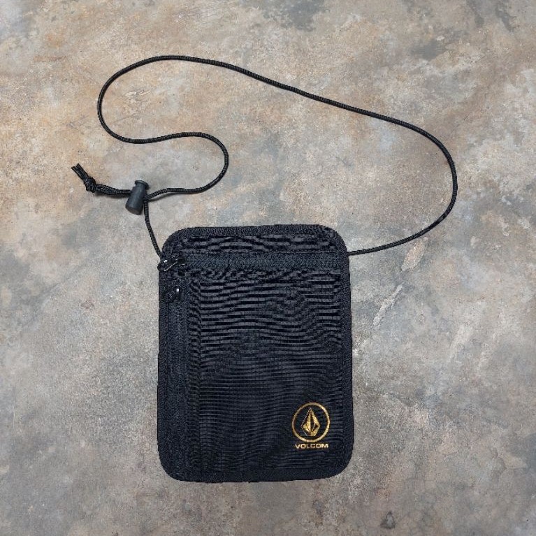neckbag volcom second
