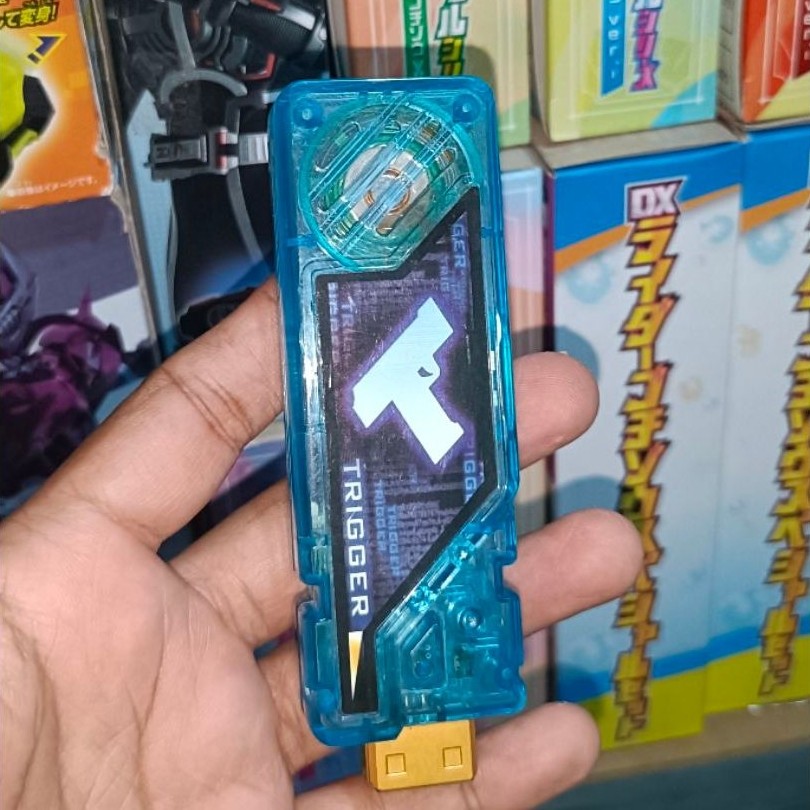 Bandai Kamen Rider Double Dx Trigger Gaia Memory