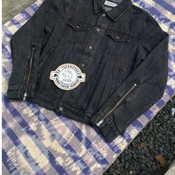 saint pain trucker jeans