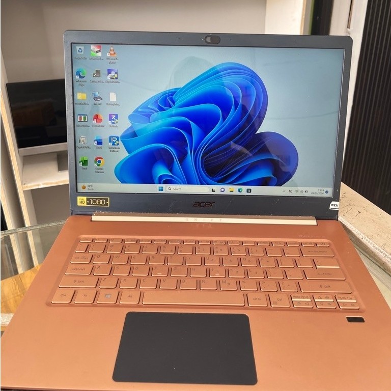 ACER SWIFT SF514-53T TOUCHSCREEN