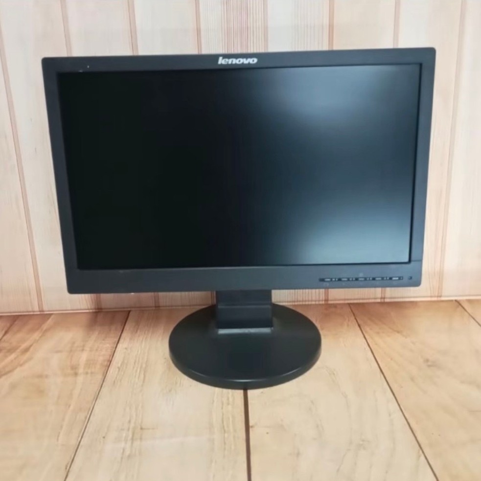 LENOVO Monitor 19 Inch Like New Murah bergaransi  Garansi 1 Bulan