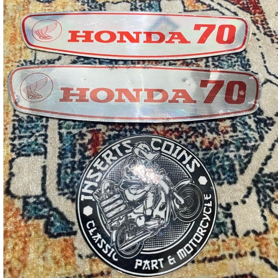 Emblem tangki honda c70 pispot