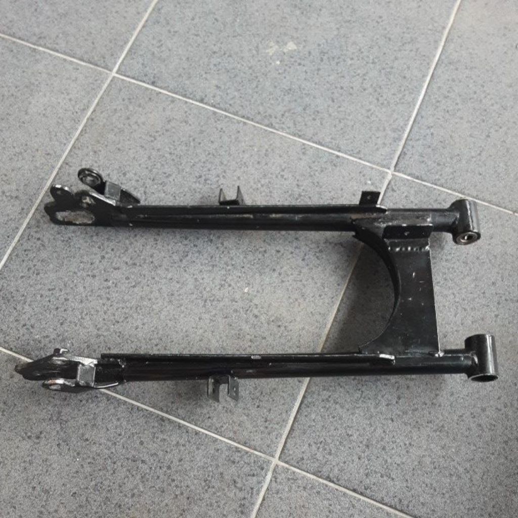 Swing Arm Yamaha YT115 RX King