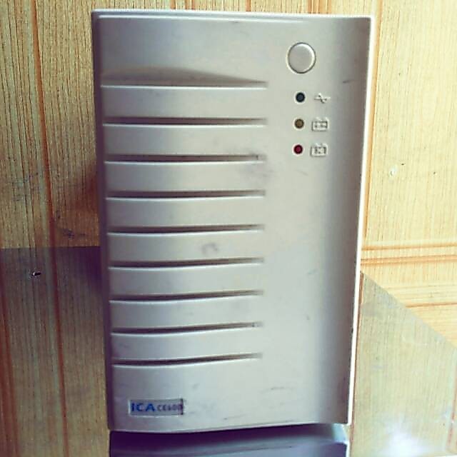 Ups ica ce 600 kondisi bekas siap pakai normal