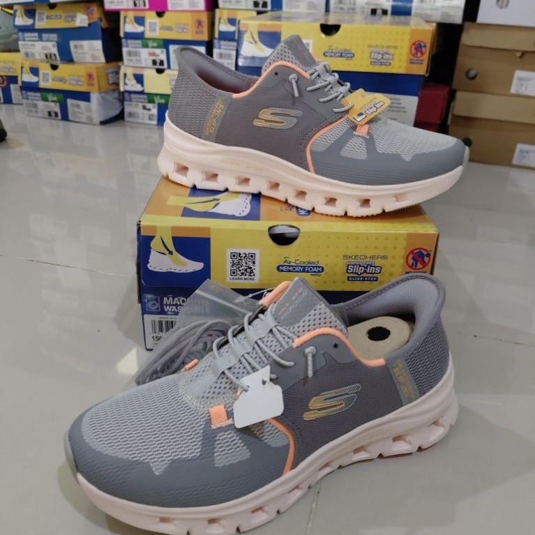 SNEAKERS WANITA SKC GLIDE STEP PRO