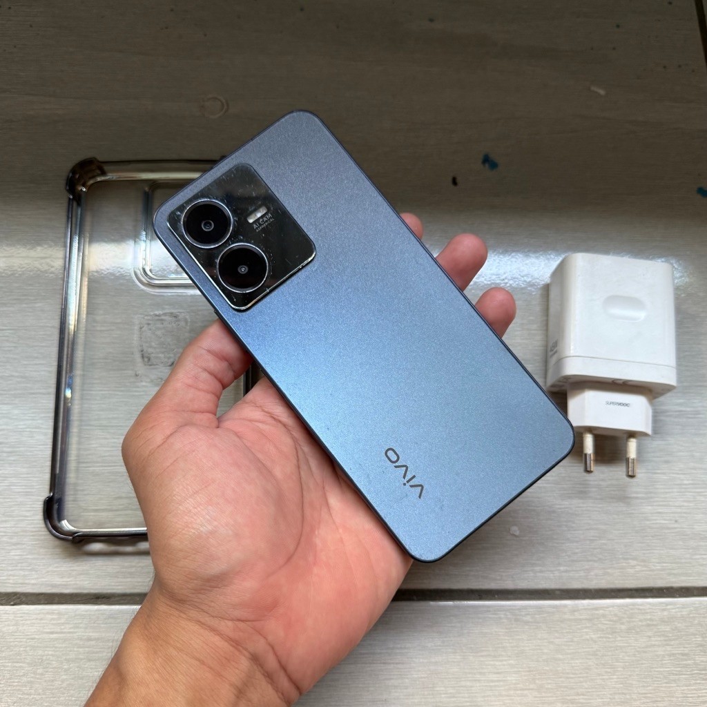 Vivo Y22 4/64 second + Adapter Resmi