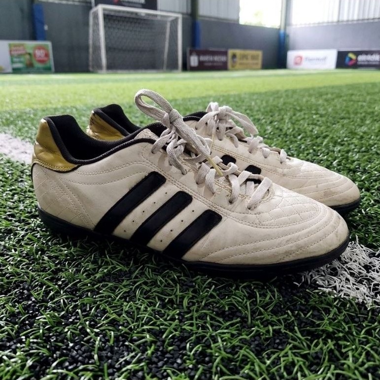 Sepatu Bola Second Minisoc Adidas Adinova TRX Turf Size 42.5 Insole 265 Second Ori Minus