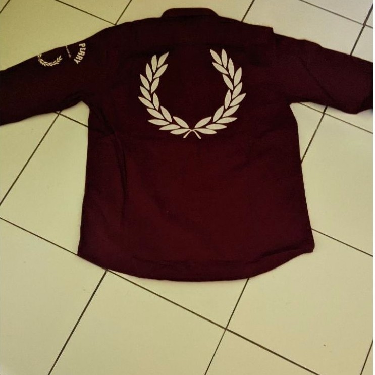 kemeja fred perry