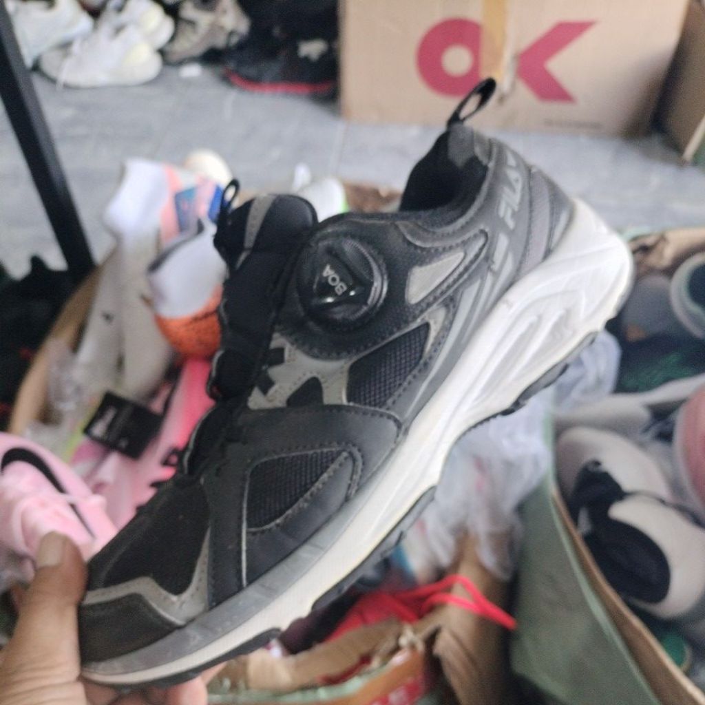 sepatu second original Fila size 41.5/26.5