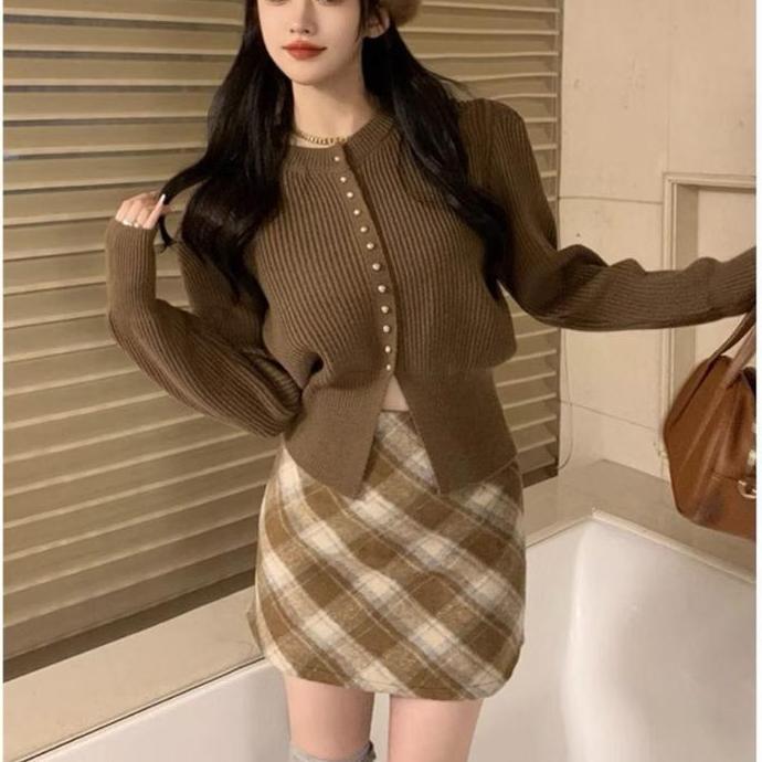 DE193 - FW88- Sweater Rajut Wanita Kancing VARIASI Atasan Lengan Panjang Kasual Gaya Tshirt terbaru