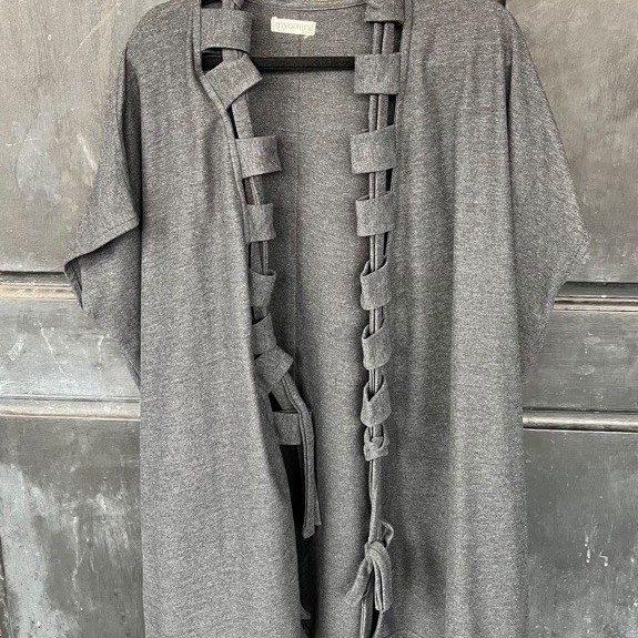 Outer kaos motif anyaman