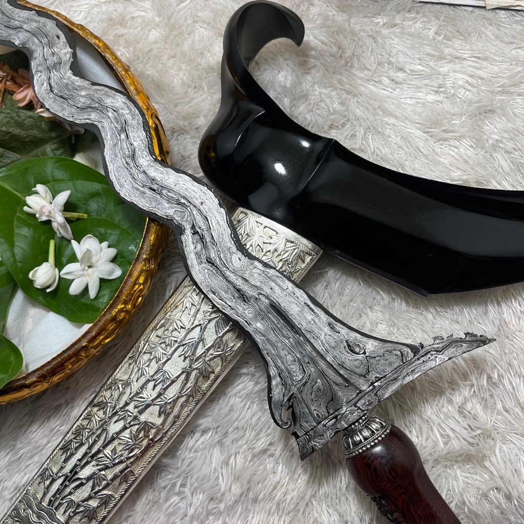 Keris Bimo Kurdo Tangguh HB VII Pamor Segoro Muncar