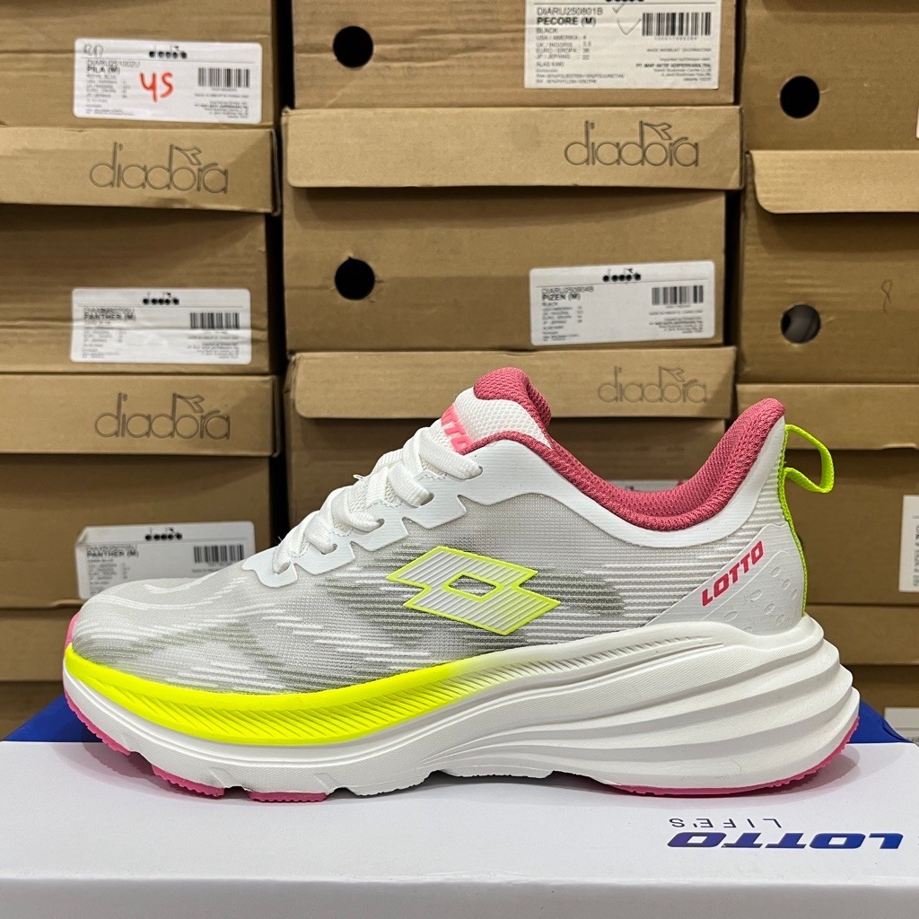Sepatu Lotto Finn Running Shoes Womens - White