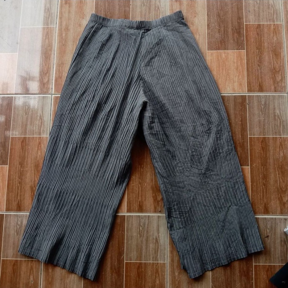 Celana Wanita Pleatsme
