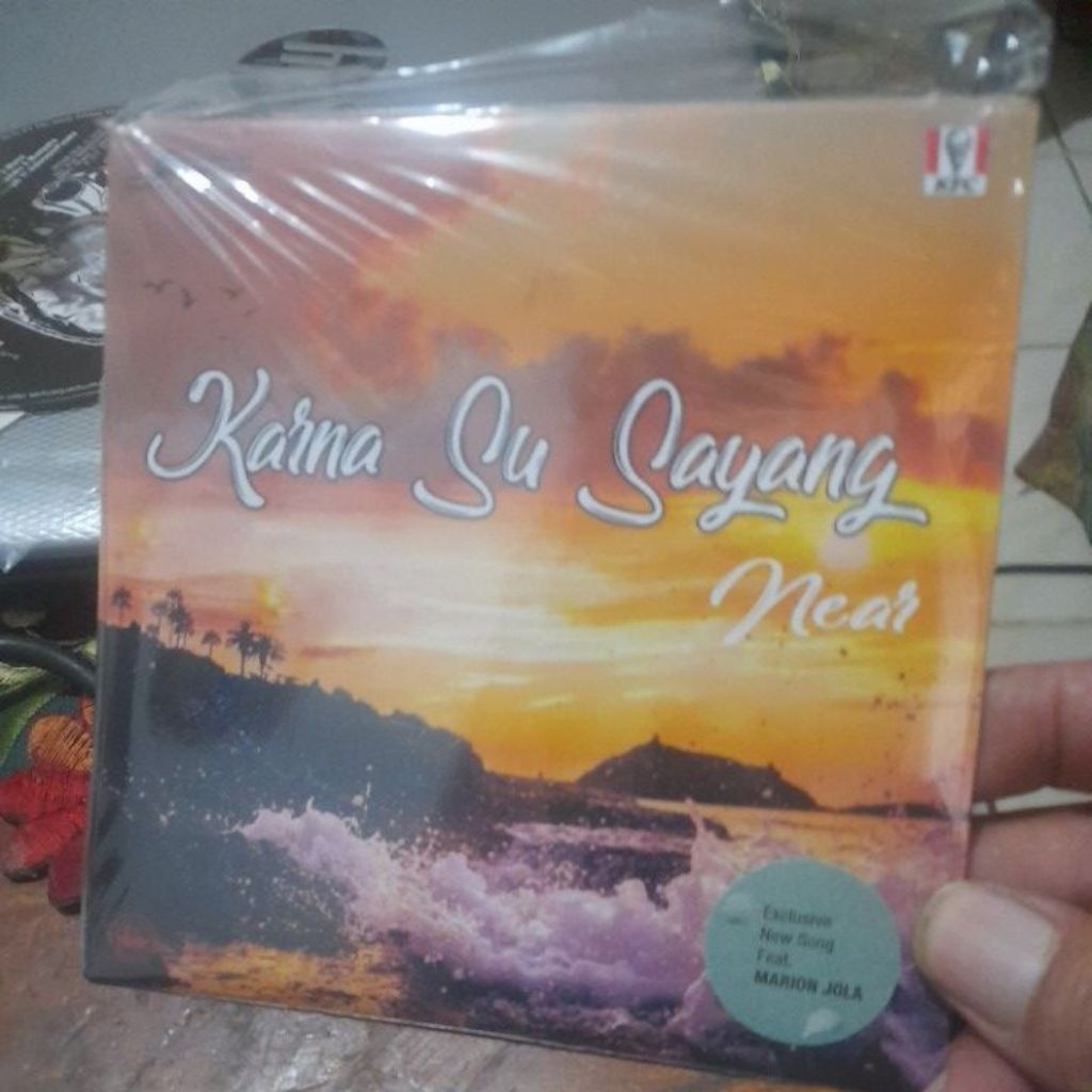cd musik original near karna su sayang open segel