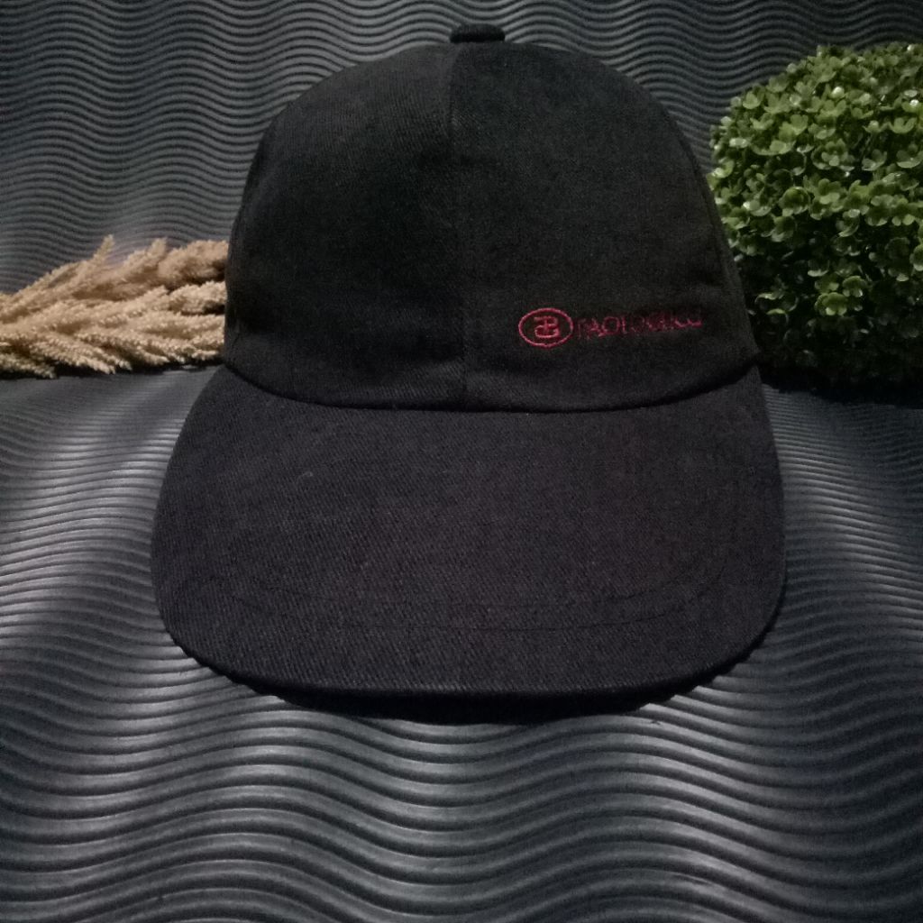 Topi Paulo Gucci / Topi Gucci / Topi Vintage / Topi Preloved / Topi Second / Topi Bekas