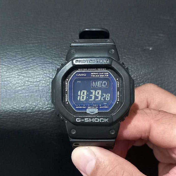 Jam Tangan Casio G-Shock / GShock GW-5600BJ / GW5600BJ / GW-5600 Black