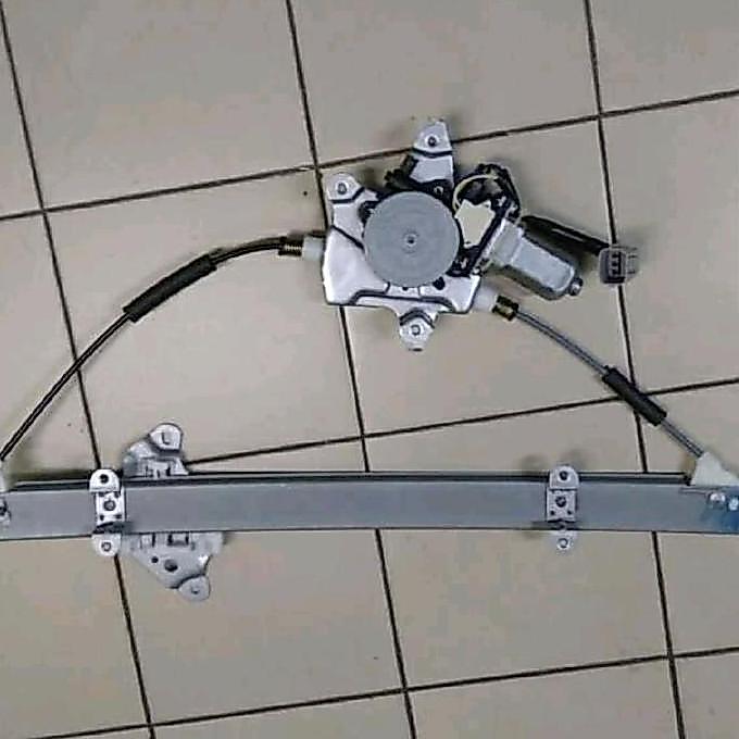 Grand Livina/Livina,, Regulator+ Motor Power Window Depan Kanan.