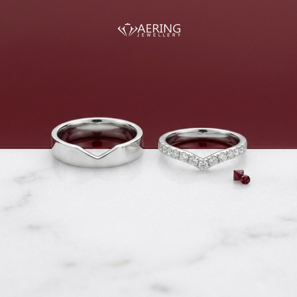 Cincin Kawin Couple Tunangan Lamaran Nikah Palladium Emas Putih Gratis Kotak Cincin AE084