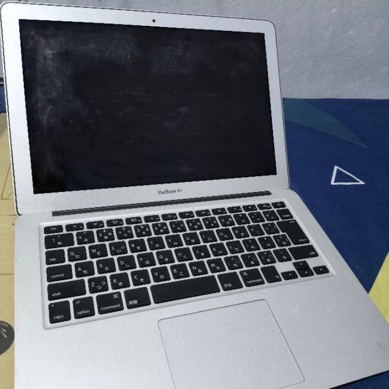 MacBook Air 2011