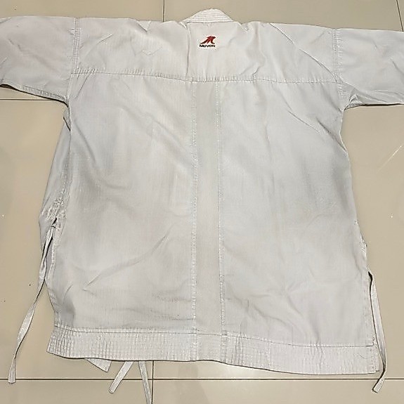 baju karate muvon