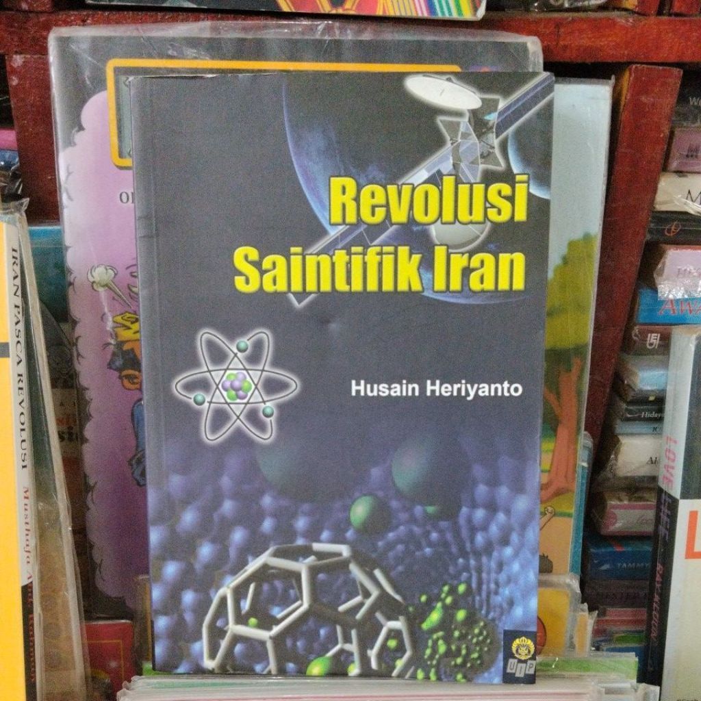 RevolusiSaintik Iran