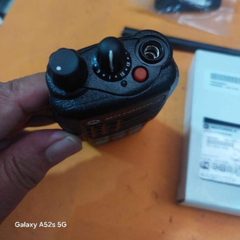 Ht Motorola Gp338 Vhf Mulus MOTOROLA GP 338 FREKUENSI VHF BATANGAN