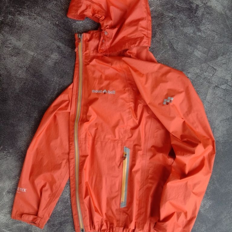 Outdoor jacket Montbell classic Blocktech original, jaket Montbell goretex original, jacket gununv M