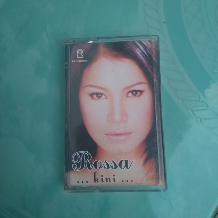 Kaset Rossa kini