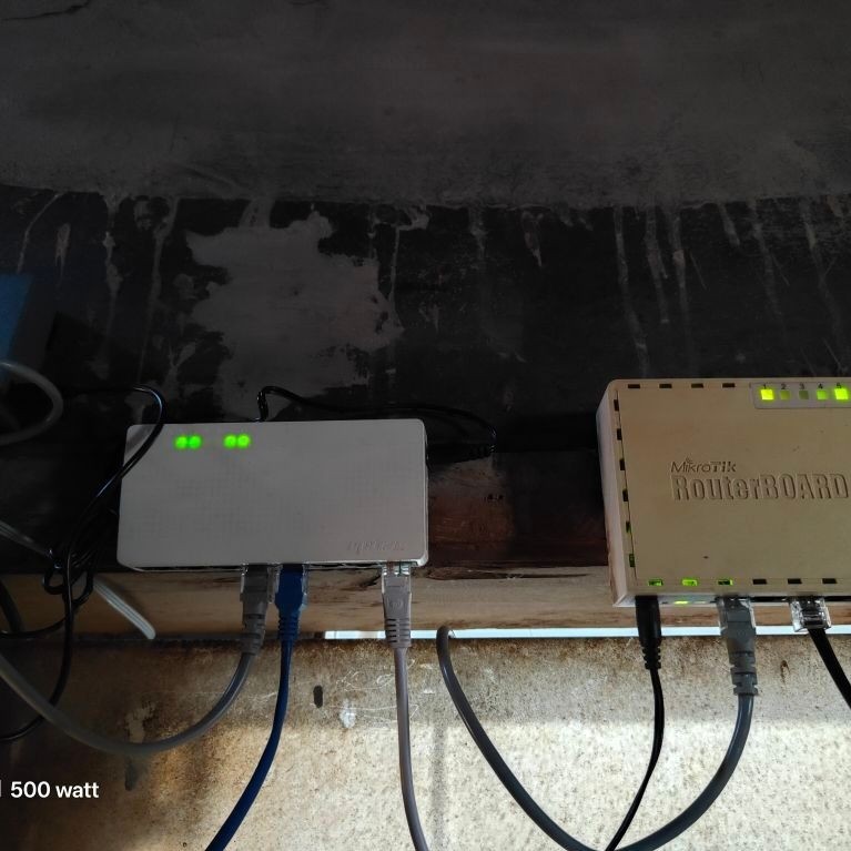mikrotik rb750GL