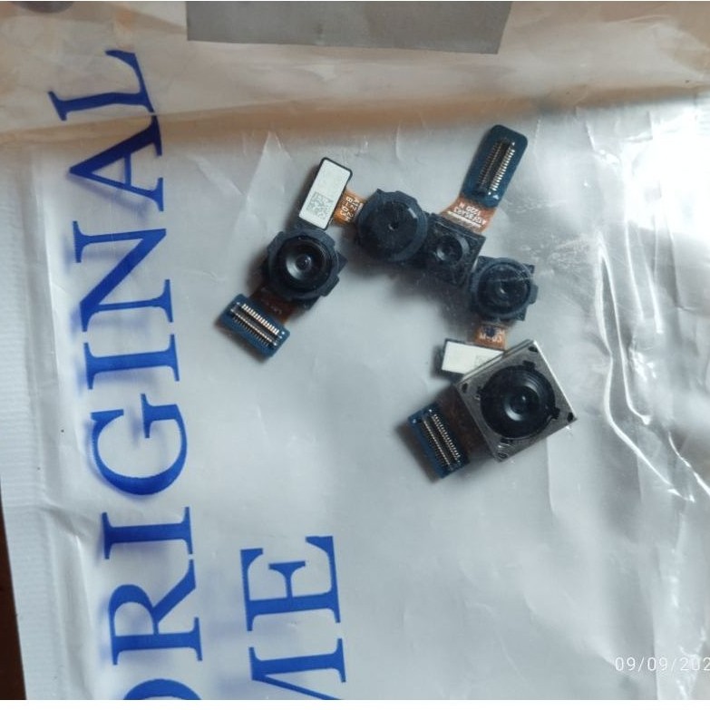 kamera depan belakang Samsung a12