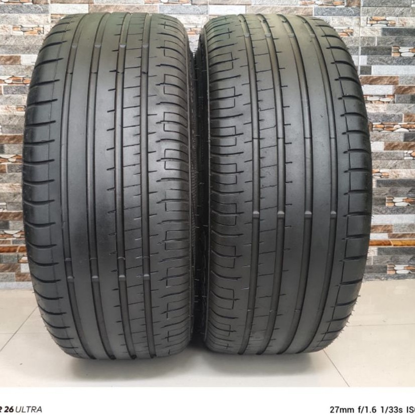 Accelera PHI-R 215/45 R17