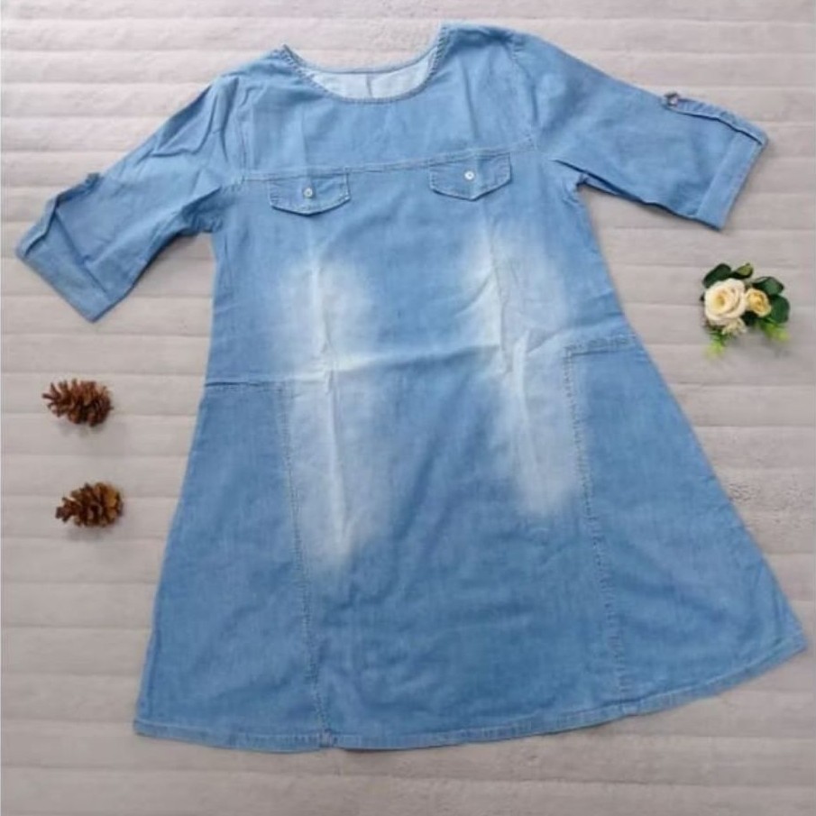 Midi Dress Blue Jeans Detail Kantong Depan - Kasual & Simpel
