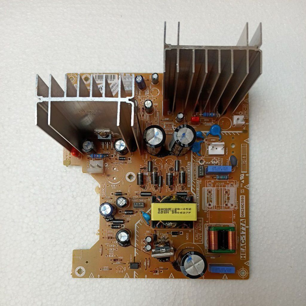 Mesin Speaker Aktif Polytron Pas 8F12/8E12 Copotan Ori