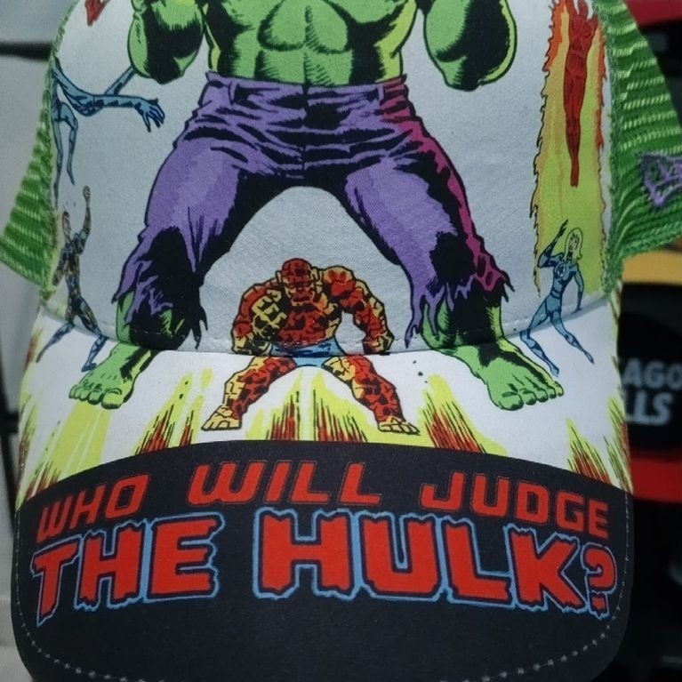 NEW ERA X MARVEL HULK VINTAGE TRUCKER