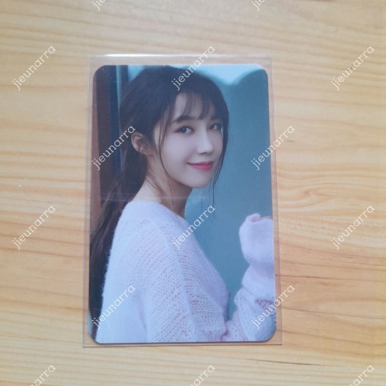Jeong Eunji Apink Official Photocard - PC Album Hyehwa