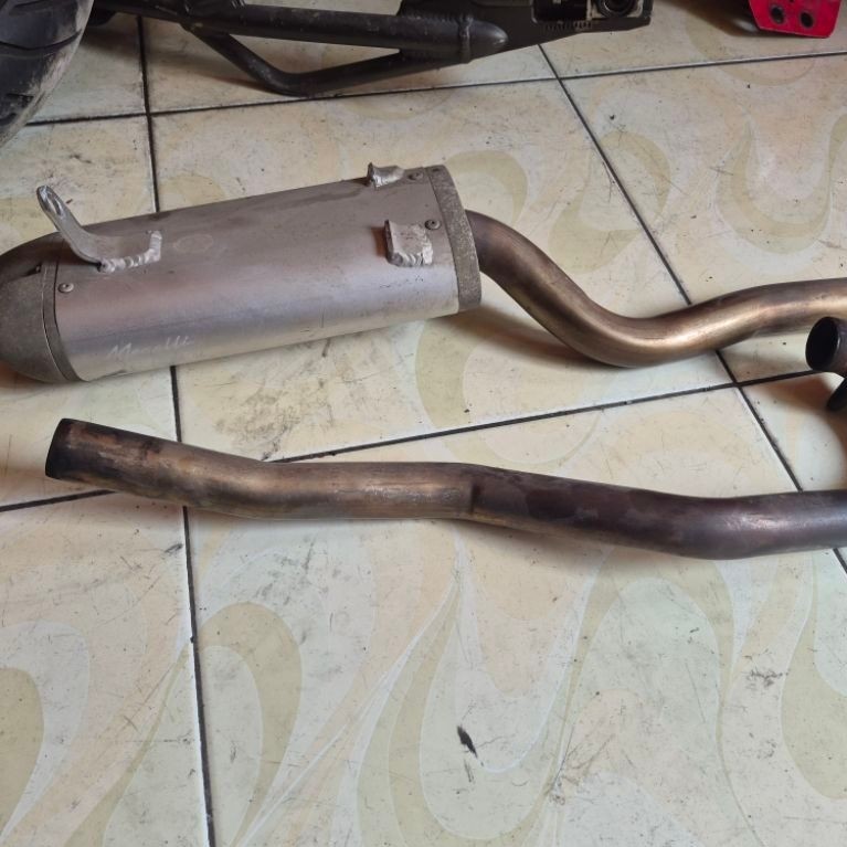 knalpot minerva megelli 250 cc original