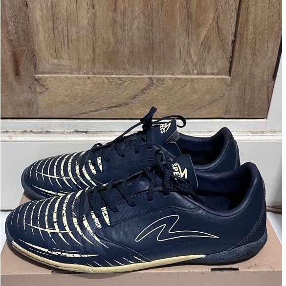 sepatu futsal specs second